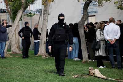 Image for Major trial of Olympiacos FC chairman, soccer fans, opens in Greece over sports violence