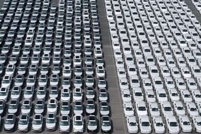 Image for EU seeks China curbs on hybrid car exports to avert trade row, FT reports