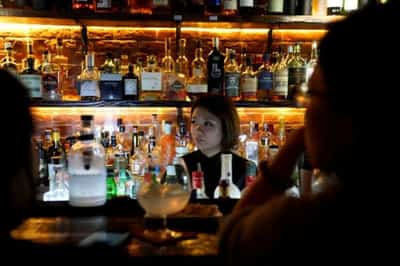Image for China anti-graft body criticizes business drinking after Alibaba scandal