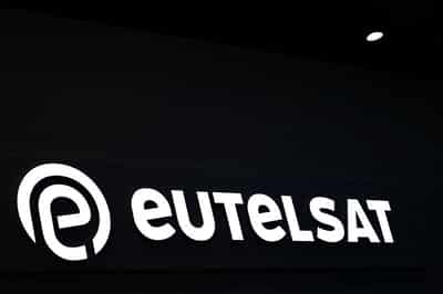 Image for Eutelsat sees revenue growth as OneWeb expands, shares drop on margin outlook