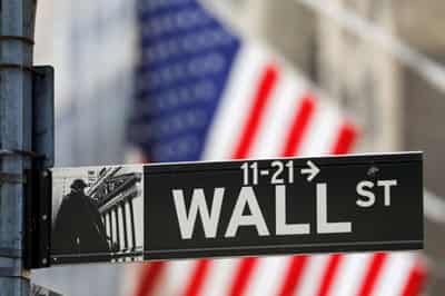 Image for Wall Street closes up after choppy trading due to higher jobless claims