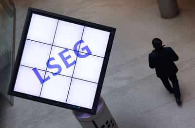Image for London stocks edge lower as elevated oil prices stoke inflation concerns