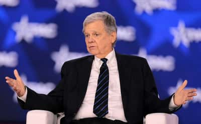 Image for US envoy says he hopes Belarus will free hundreds of prisoners next month