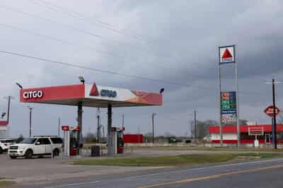 Image for US diesel hits $4 per gallon as fuel costs rise amid escalating Middle East conflict
