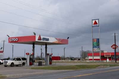 Image for US diesel hits $4 per gallon as fuel costs rise amid escalating Middle East conflict