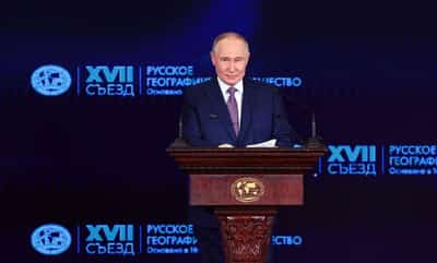Image for Putin says Russia will never bow to US pressure, warns on missiles