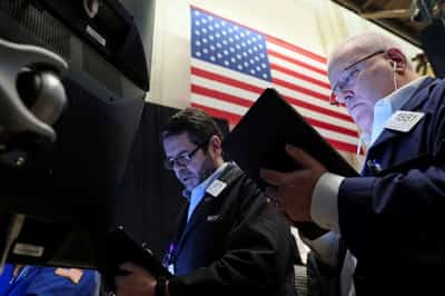 Image for Stocks rally pauses, bond markets ponder risks for U.S. economy