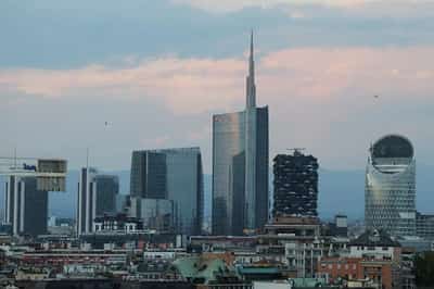 Image for Italy business and consumer morale pick up in December