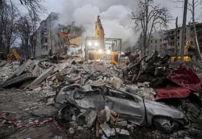 Image for Ukraine ready for new peace talks 'at any moment', Zelenskiy says