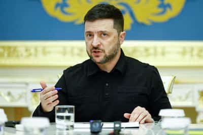 Image for Zelenskiy calls for more US pressure on Russia to end war by summer