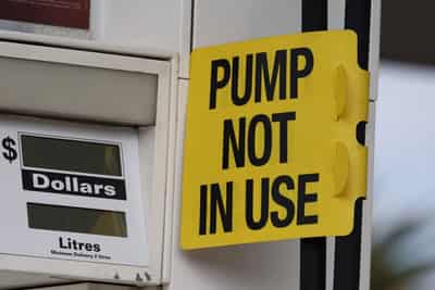 Image for Energy market shock absorbers weakening, Shell and Equinor warn