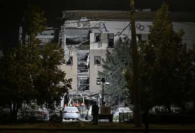 Image for Russian attacks kill one in Kryvyi Rih, damage houses in Kyiv, Ukraine officials say
