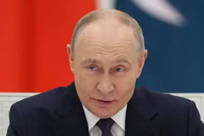 Image for Putin to meet Togo's president in the Kremlin