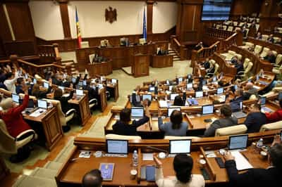 Image for Moldovan parliament restricts use of Russian, prompts opposition walkout
