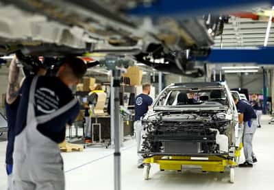 Image for Flexible wage deals can boost competitiveness, protect jobs, study says