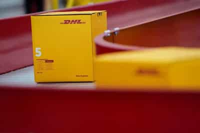 Image for German regulator sets stamp price guidelines, shrugging off DHL protest