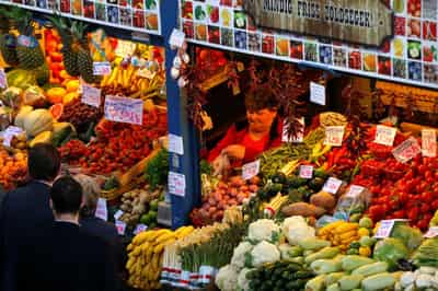 Image for Analysis-Runaway prices have central Europe on the ropes