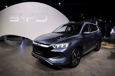 Image for EU to issue guidelines on Chinese EV minimum price plans, China says