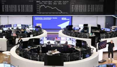 Image for Morning Bid: Jobs in rearview, earnings next