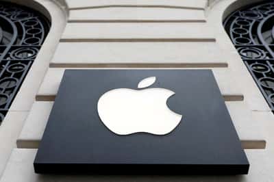 Image for Apple changes fees for alternative app stores in EU
