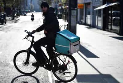 Image for &#8216;A side of shares&#8217;: Deliveroo to offer 50 million pounds of stock to customers