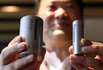 Image for Panasonic delays production of new Tesla battery to improve performance