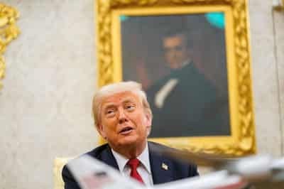 Image for Trump announces weapons for Ukraine, warns Russia