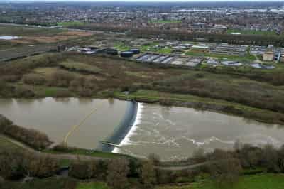 Image for UK watchdog makes further probes into water firms' executive pay