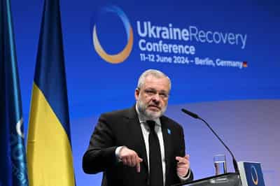 Image for Ukraine fires two ministers as corruption crisis spreads anger