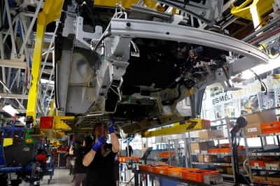 Image for French economic activity contracts at fastest pace since April - PMI
