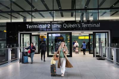 Image for UK moves ahead with Heathrow Airport expansion plan