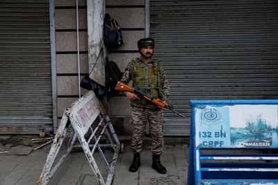 Image for India's diplomatic ambitions tested as Trump pushes for deal on Kashmir