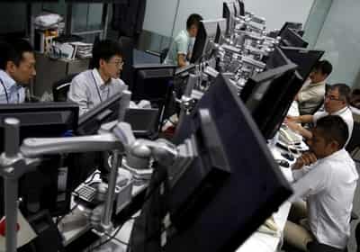 Image for Stocks fall after Trump's tariff threats; gold receives safety bid