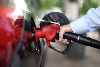 Image for Australia extends fuel excise relief to ease household cost pressures
