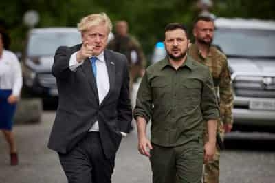 Image for Exclusive-Boris Johnson signals UK’s willingness to demine, help export grain from Ukraine