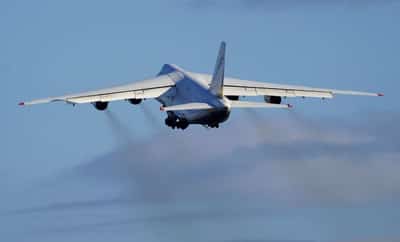 Image for Exclusive-Airbus, Boeing fly parts on giant Antonov jet to ease supply snags