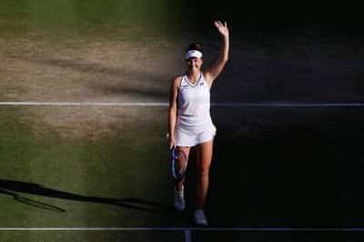 Image for Tennis-Noskova beats Muchova to win Wimbledon women's singles title