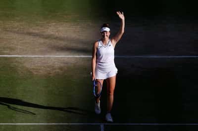 Image for Tennis-Noskova beats Muchova to win Wimbledon women's singles title