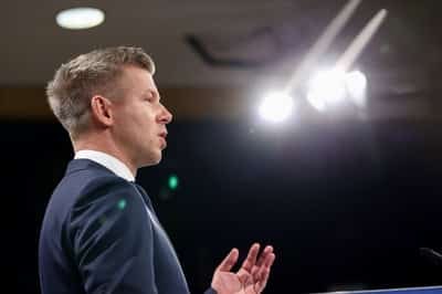 Image for Hungary's Magyar threatens legal action if president refuses to resign