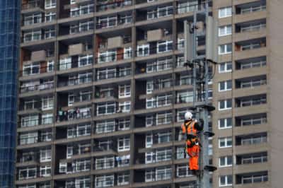 Image for Britain sets 5G goal, says no ‘magic number’ of operators