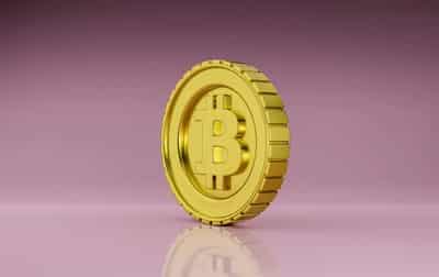 Image for Real Bitcoin at iTrustCapital vs. Bitcoin ETFs: Navigating the Future of Finance