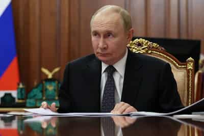 Image for Factbox-Putin's nuclear offer to Trump: arms control, and perhaps China too?