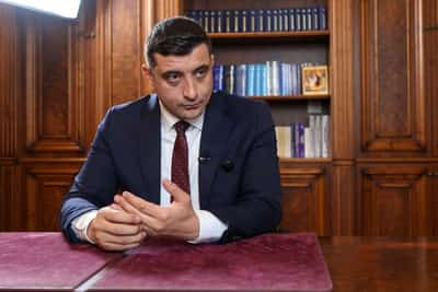 Image for Russia not a threat to NATO, Romanian hard-right presidental favourite says