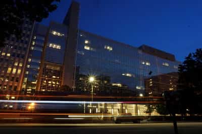 Image for World Bank sees resilient global growth in 2026 amid tariffs but fading dynamism