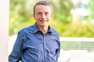 Image for Intel CEO to attend White House meeting on chip supply chain