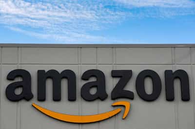 Image for Amazon.com to invest over 1 billion euros in European electric van, truck fleet