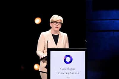 Image for Lithuania to keep Kaliningrad trade restrictions while working out new rules