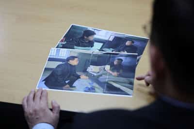 Image for South Korea summons Ukraine envoy in protest over North Korean POW transfer