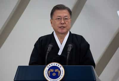 Image for South Korea prosecutors indict ex-president Moon Jae-in for bribery