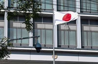 Image for US bombers join Japanese jets in show of force after China-Russia drills, Tokyo says